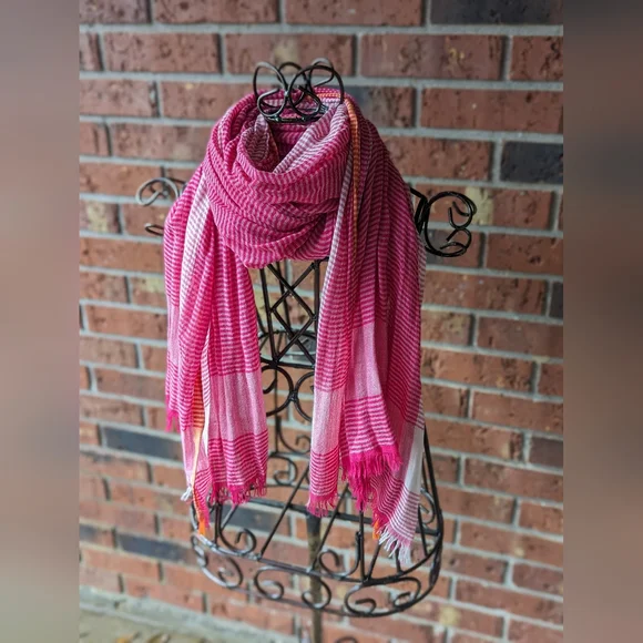 American Eagle Scarf - Picture 1 of 5